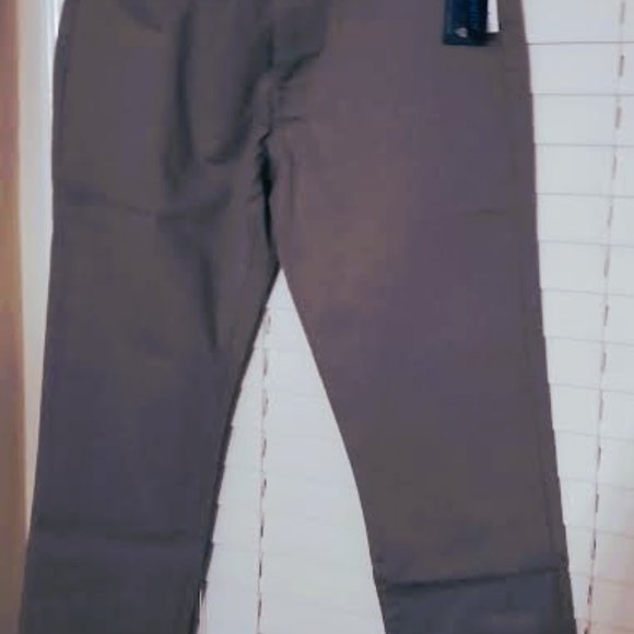 NWT US POLO ASSN MEN'S MEDIUM GREY CHINO PANTS - Picture 1 of 3
